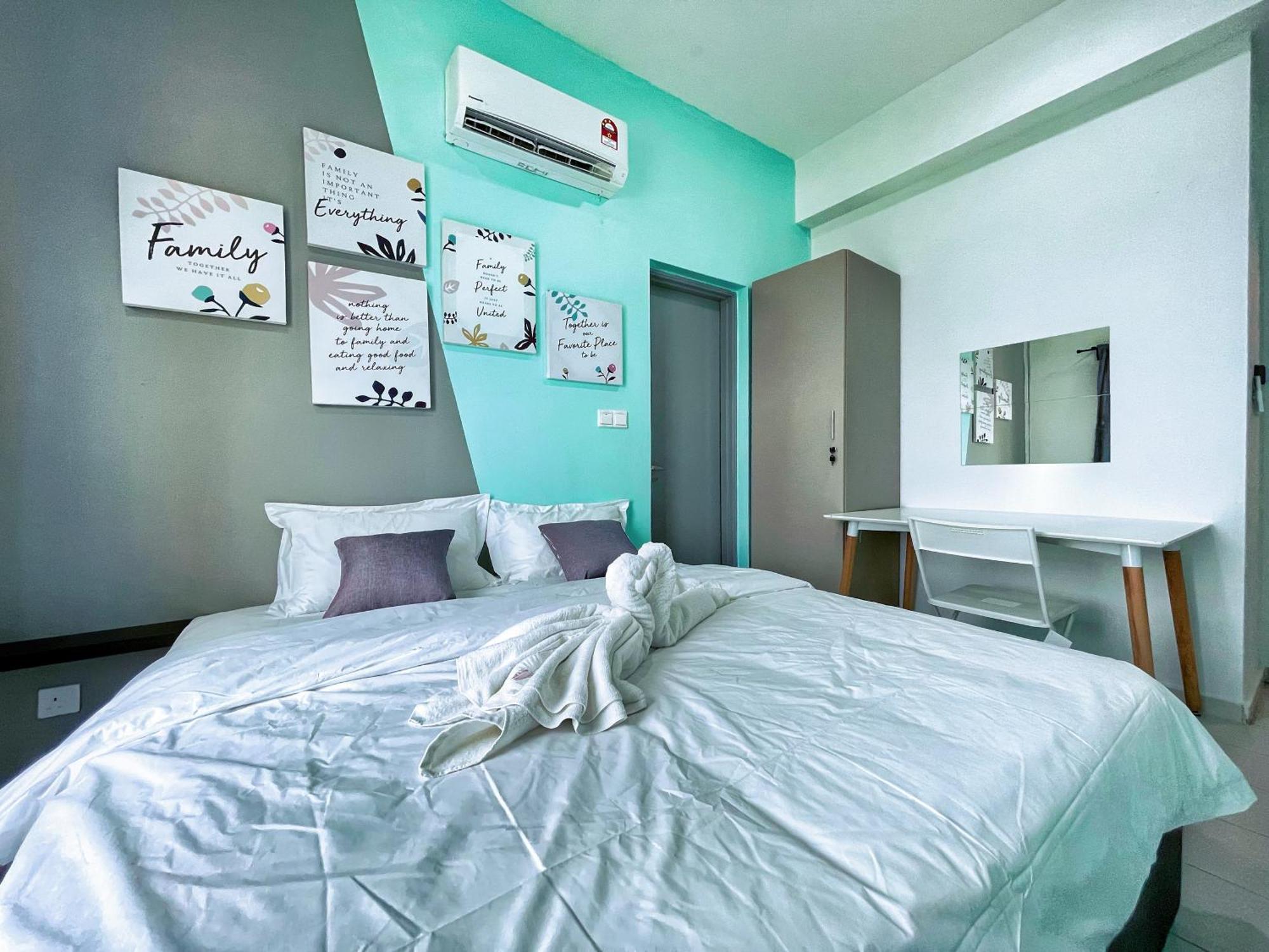 Mesahill Homestay, Nilai By S&T Homez Экстерьер фото