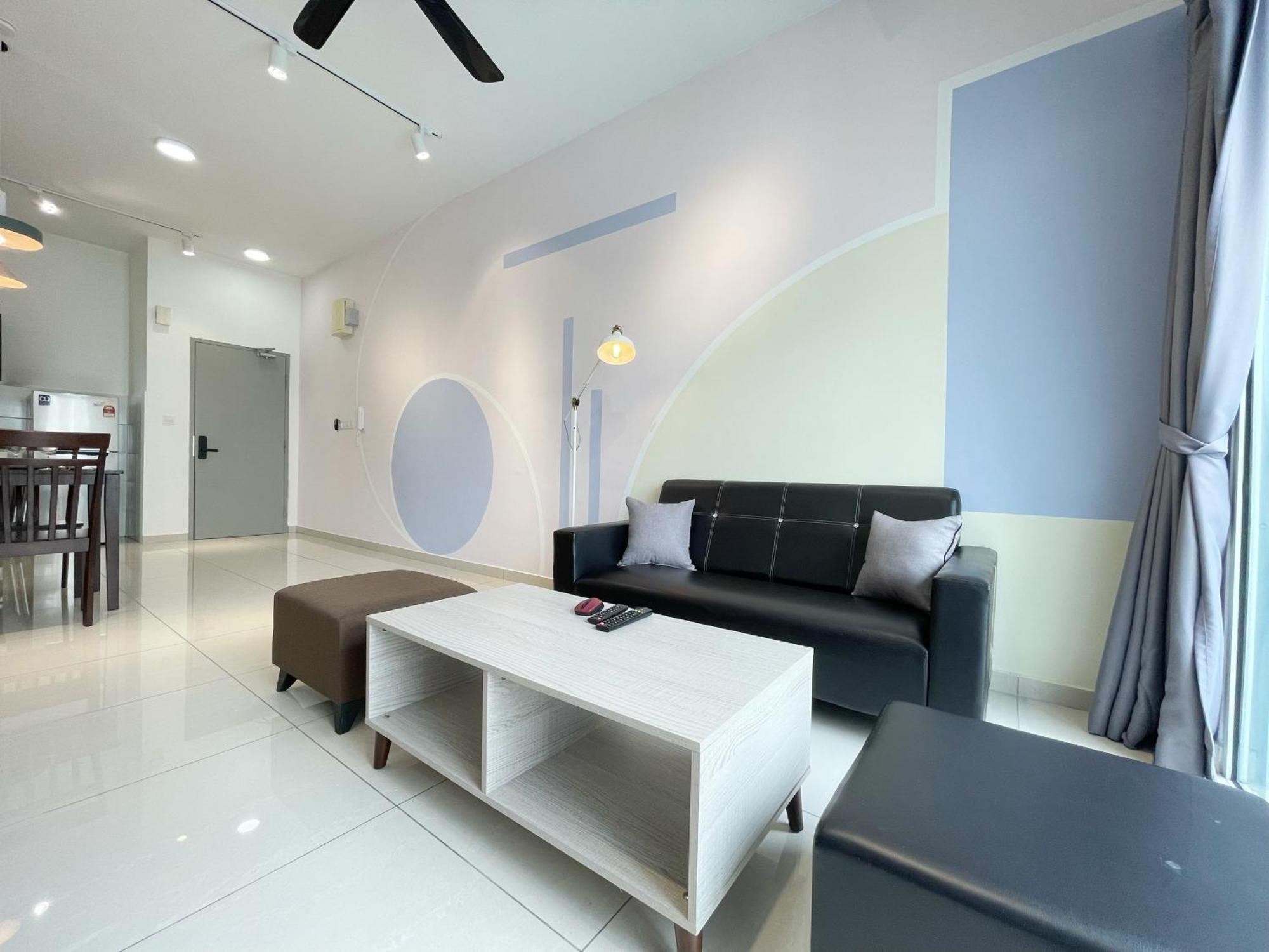 Mesahill Homestay, Nilai By S&T Homez Экстерьер фото
