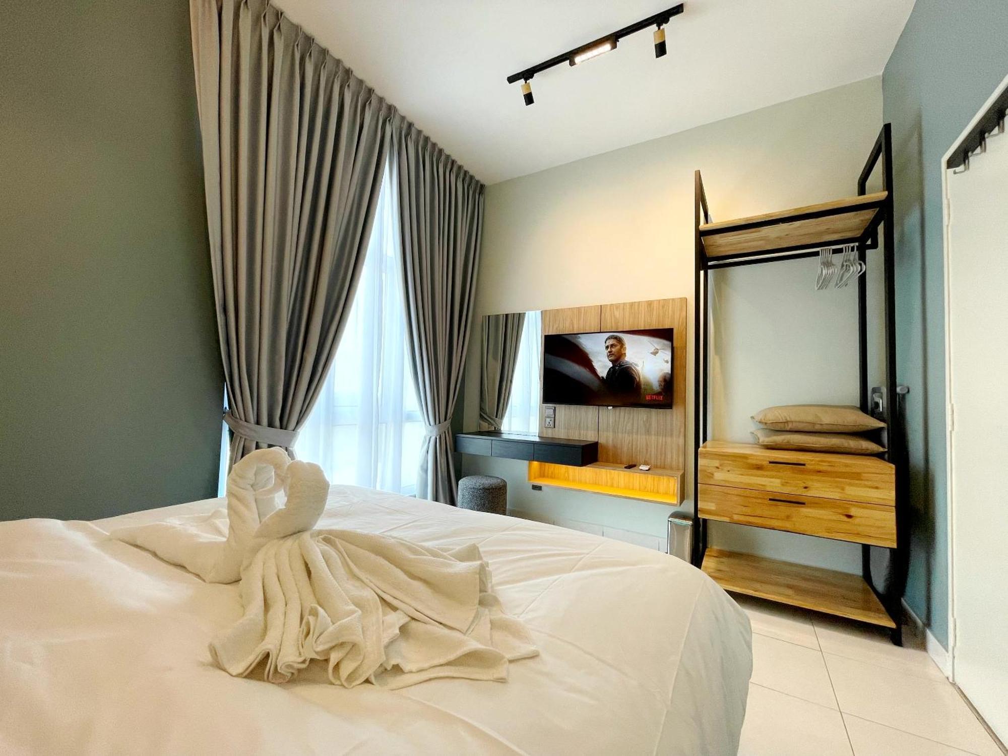 Mesahill Homestay, Nilai By S&T Homez Экстерьер фото